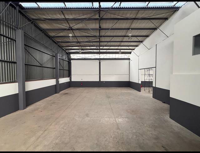 771M² WAREHOUSE TO LET IN RANDJESPARK